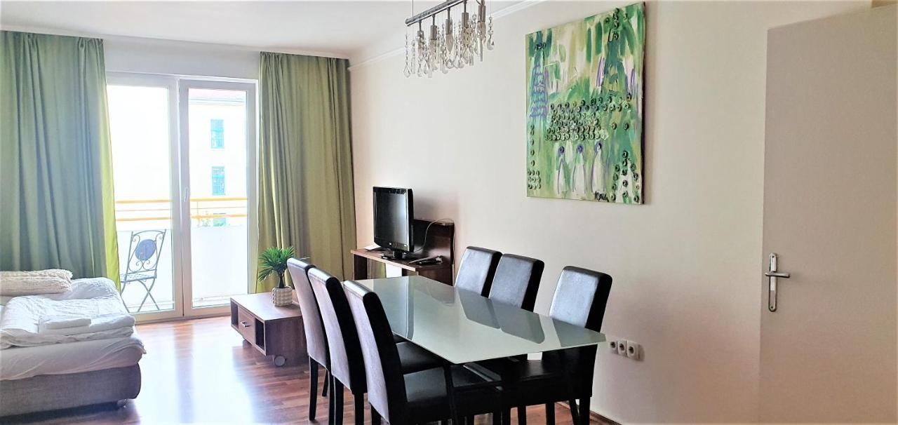 Govienna - Messe Wien Apartment Exteriör bild
